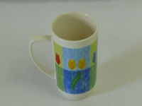 Becher Tulpendesign H:13cm D: 7cm Keramik